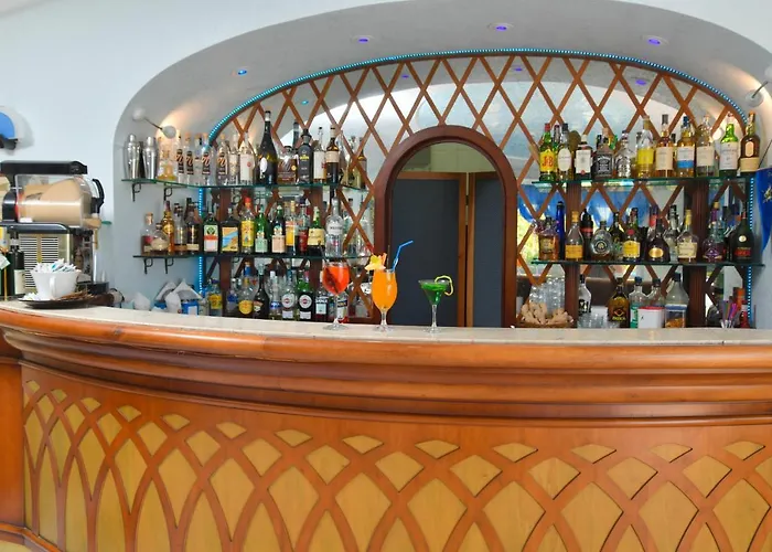 Отель Felix Terme