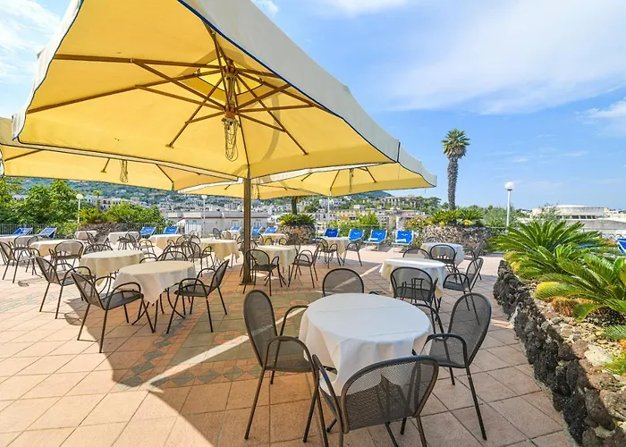 Отель Felix Terme