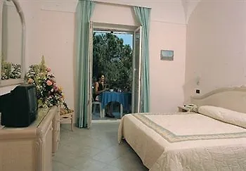 Отель Felix Terme